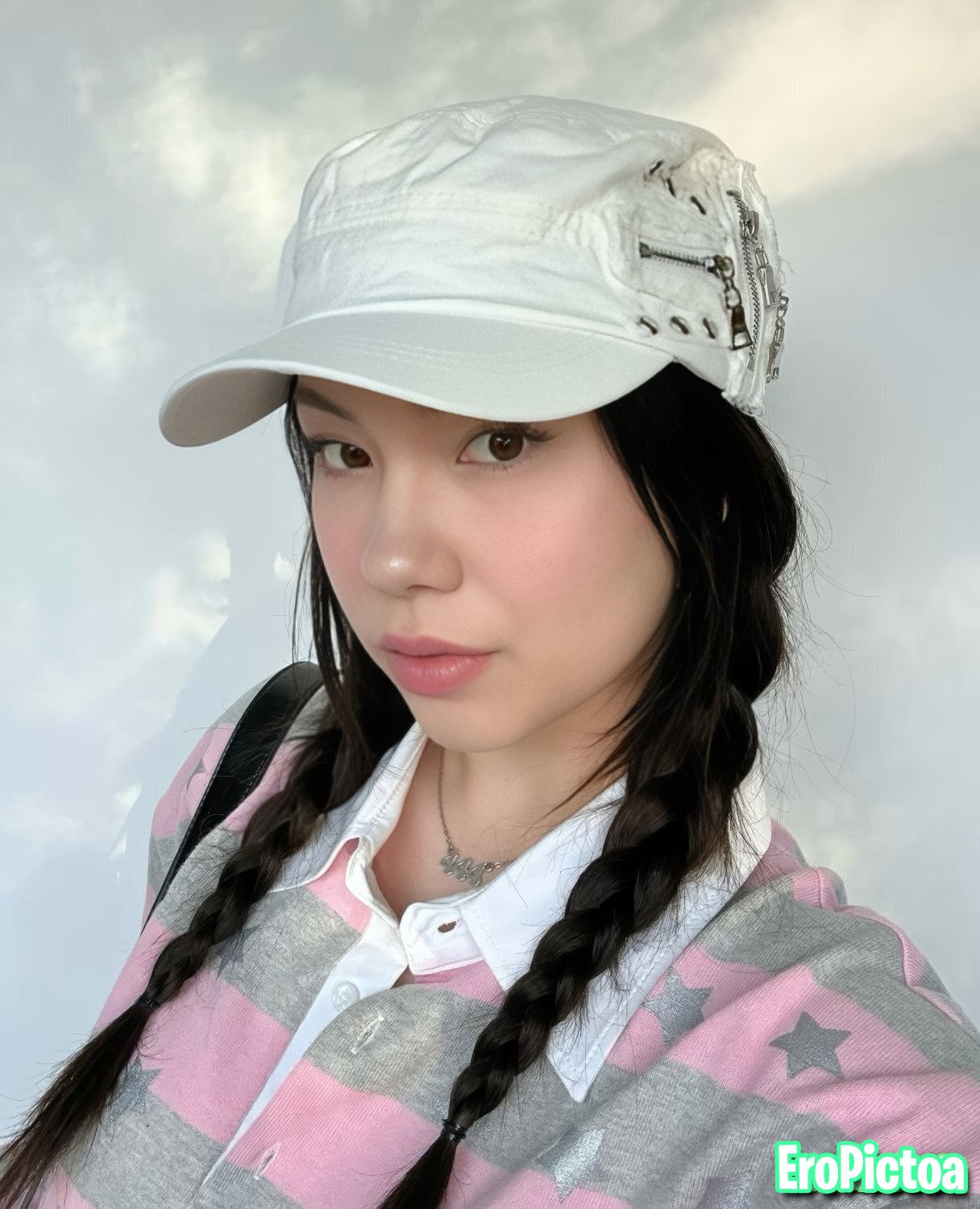 QuarterJade [3] photo featuring influencer - Part 6
