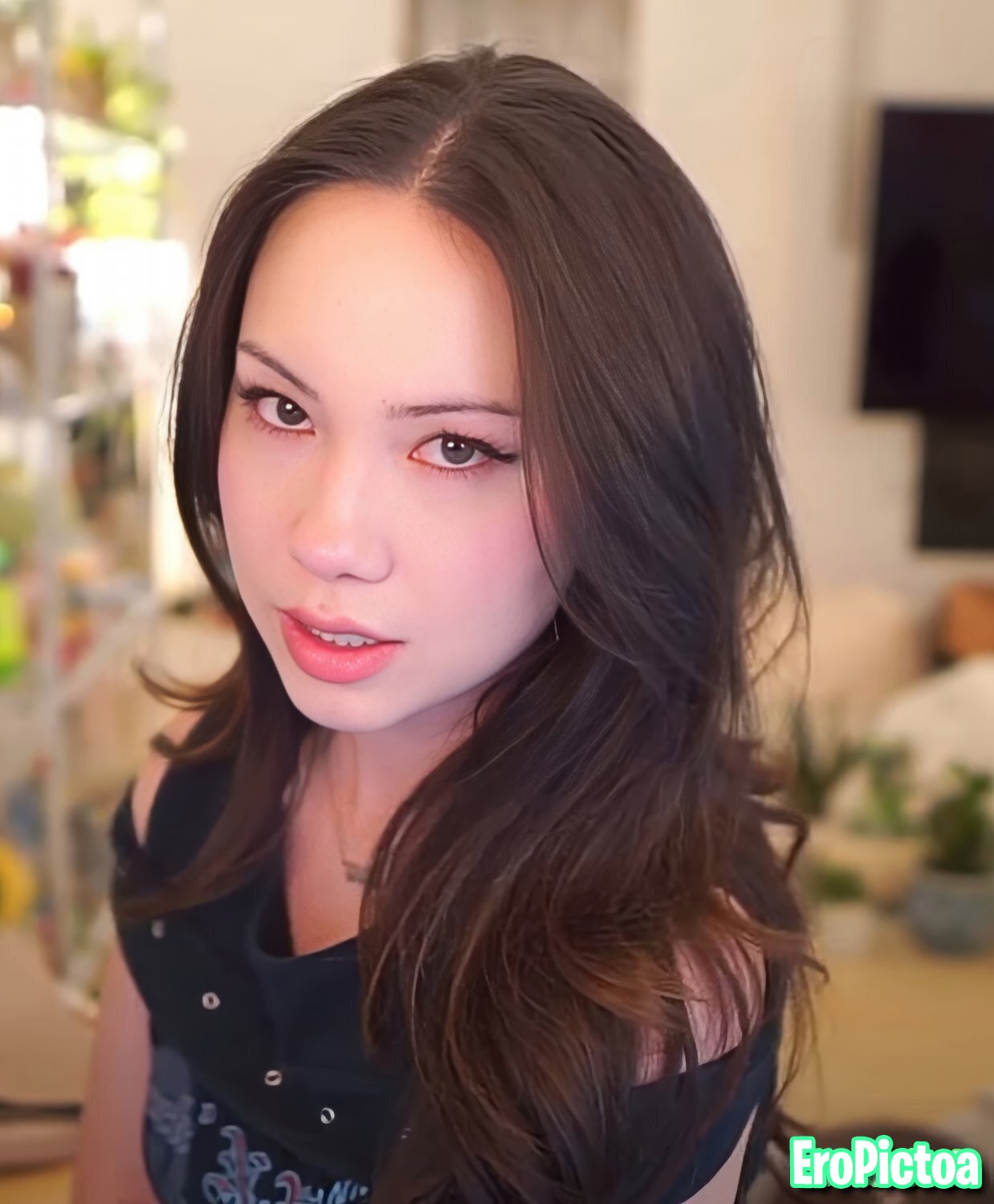 QuarterJade [3] photo featuring long hair - Part 65