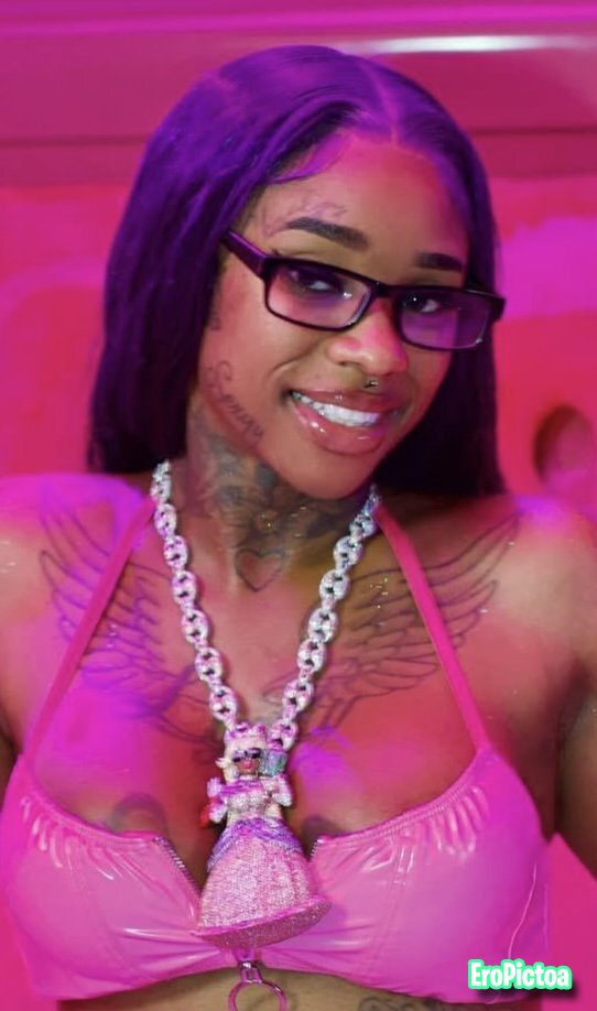 Sexyyred(ai) photo featuring rapper - Part 4