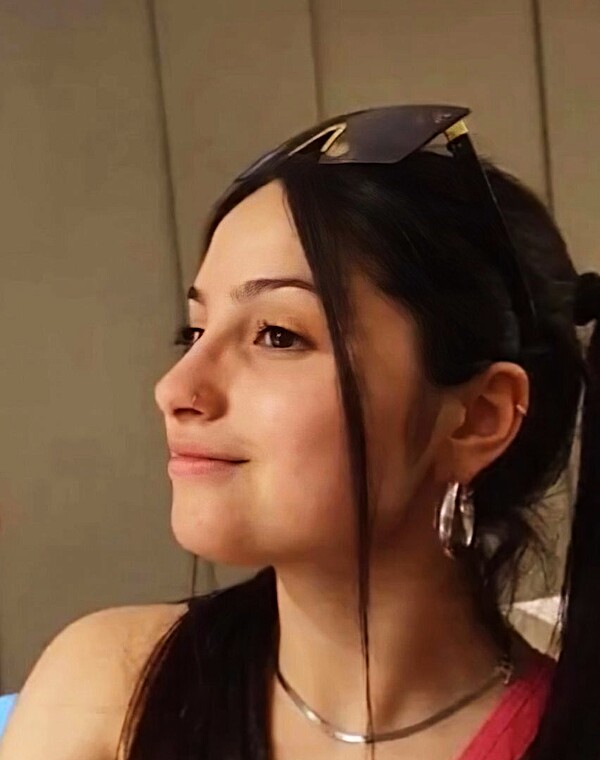 Thumbnail for Latina AI Friend Facial 19 unlucid(dot)ai/r/PKK600PT1U