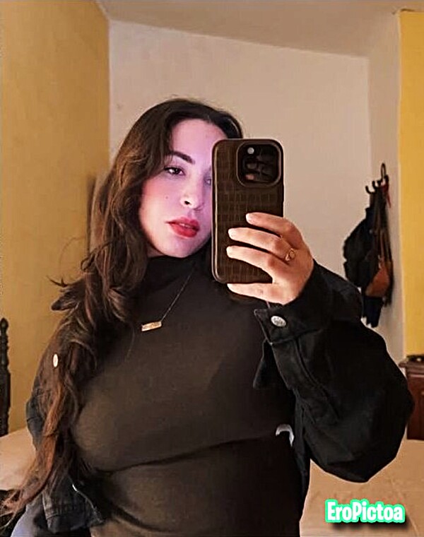 Thumbnail for My Friend Rocio Blowjob and Cumshot (AI)