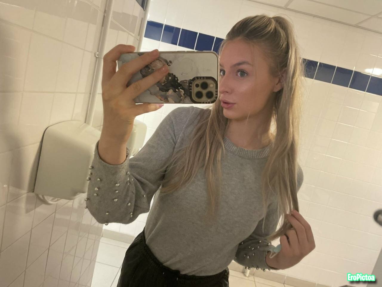 Chloe UK webslut photo featuring Webslut - Part 11