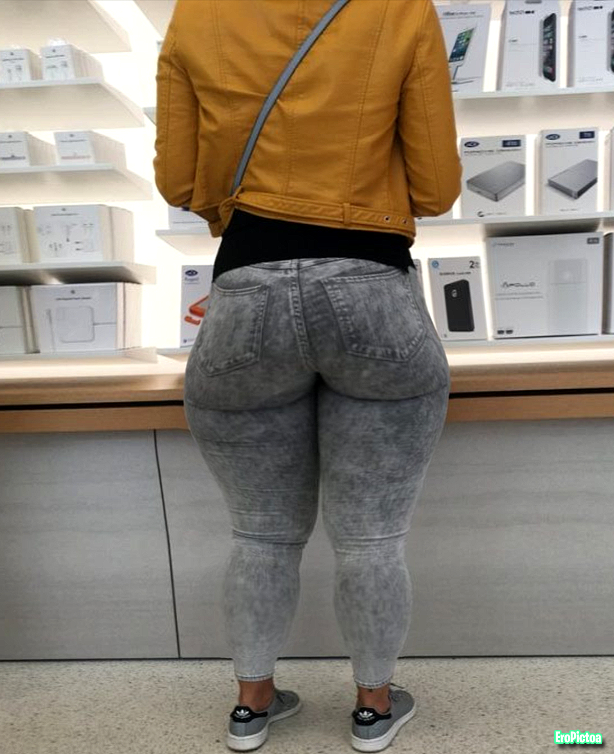 Damn photo featuring phatassphotoshopbigassbooty - Part 7