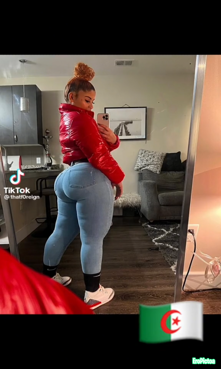 Jeans photo featuring jeansphatassbigassjigglebooty - Part 37