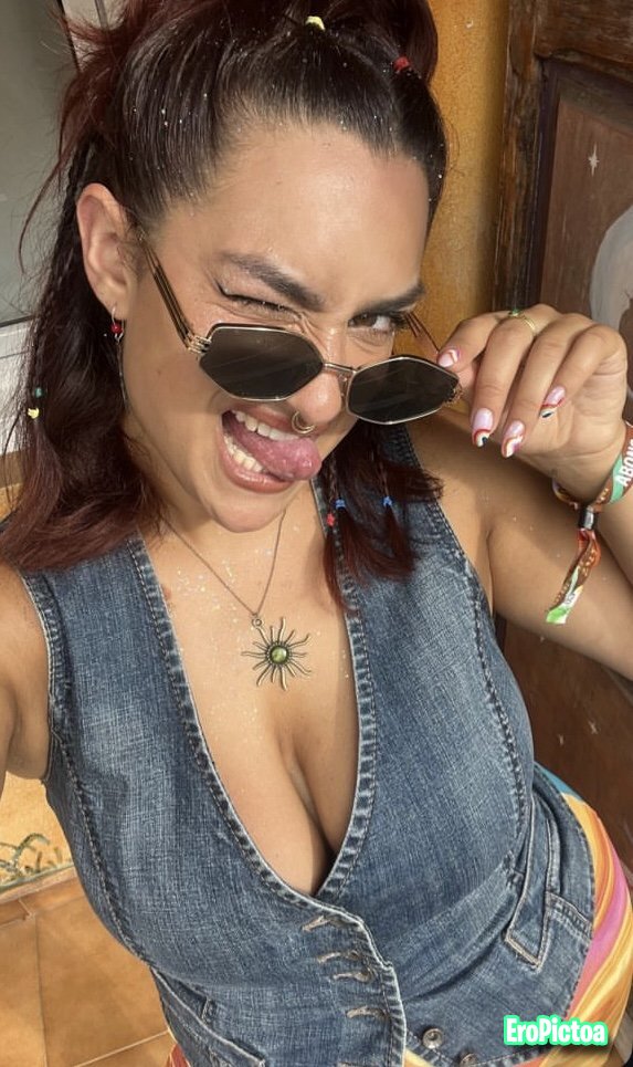 Mexican Whore Emma Exposed! βπΏπ²π½βπΏ photo featuring Spain Mexican Whore Emma Exposed! βπΏπ²π½βπΏ photo featuring Spain