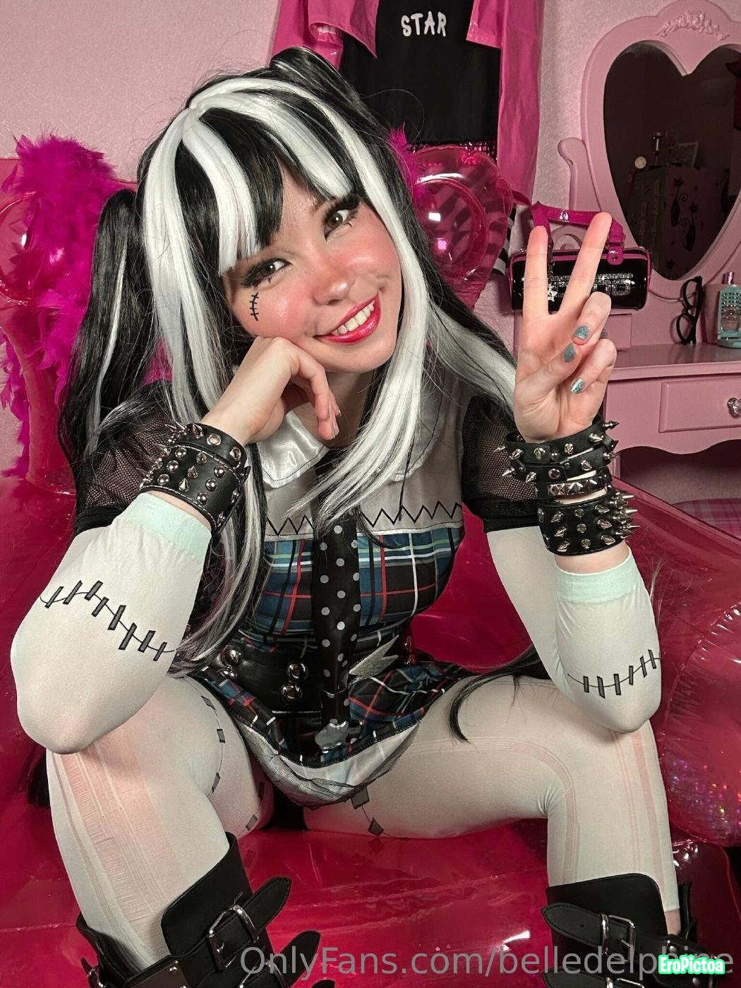 Belle Delphine Nude photo featuring belle delphine leaked onlyfans