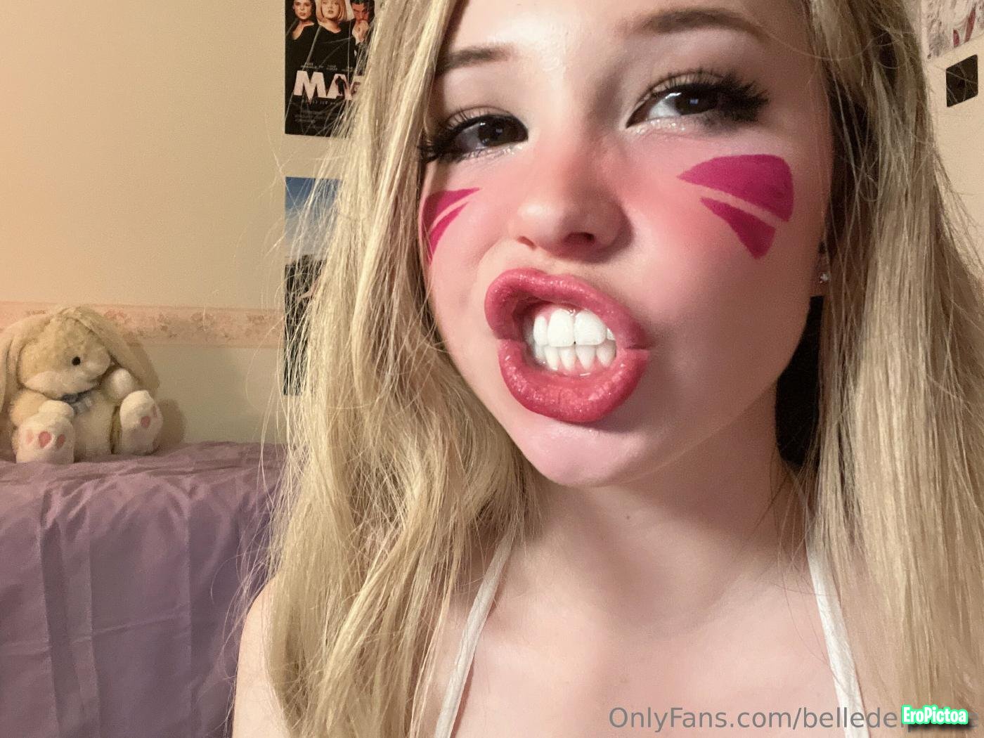 Belle Delphine Nude photo featuring belle delphine back - Part 3