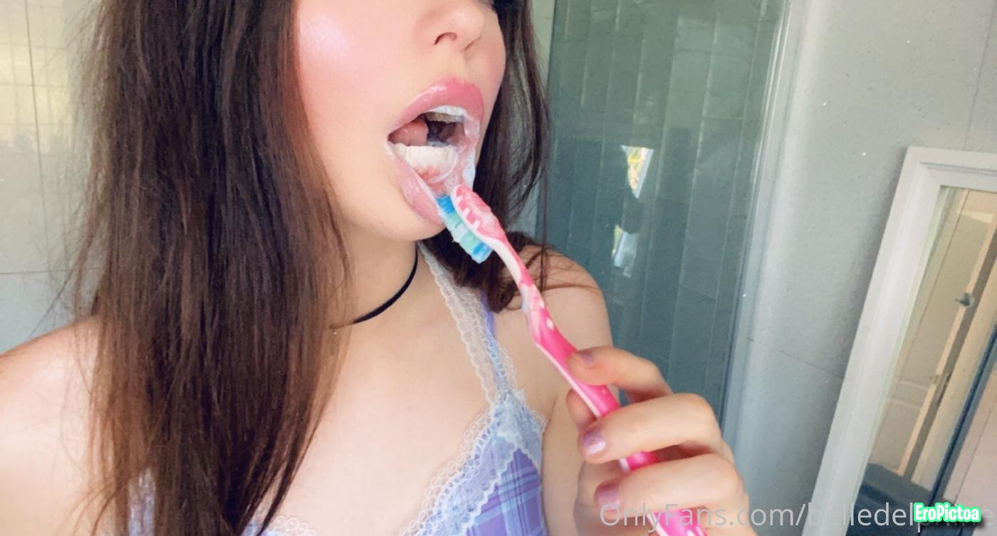 Belle Delphine photo featuring belle delphine naked - Part 9