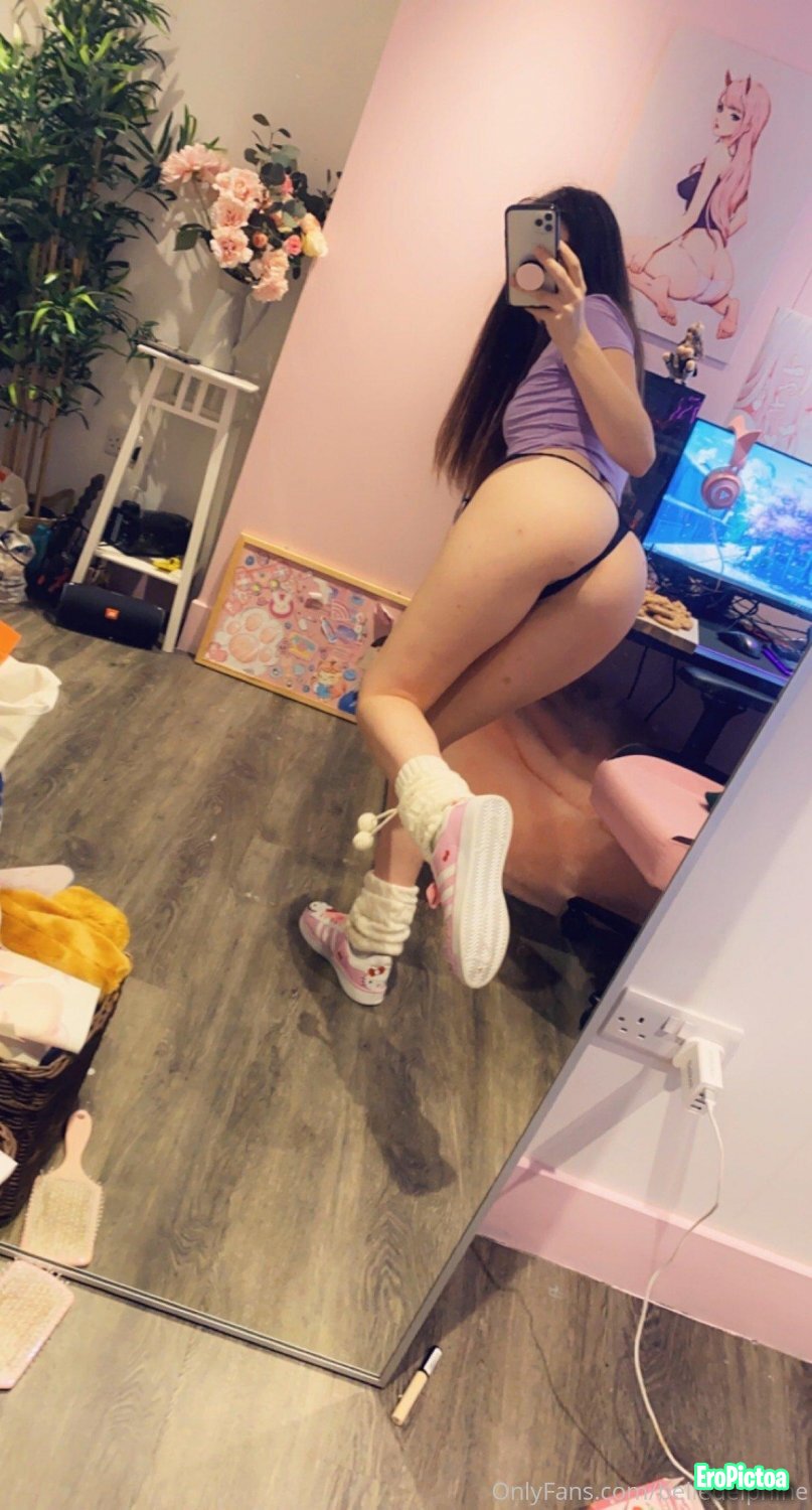 Belle Delphine photo featuring belle delphine