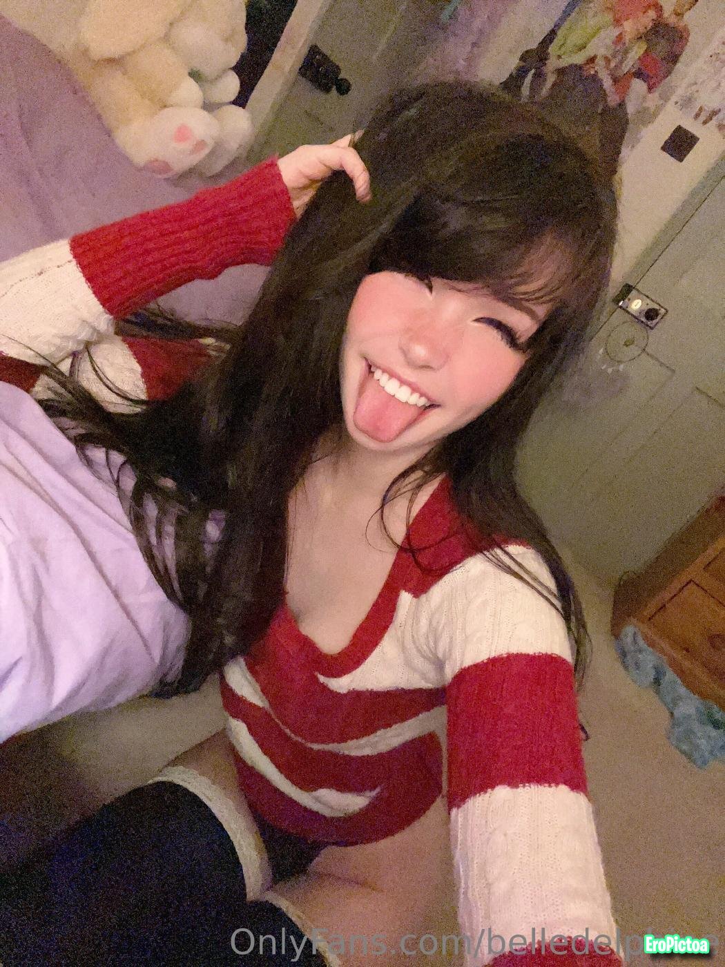 Belle Delphine Nude photo featuring belle delphine return