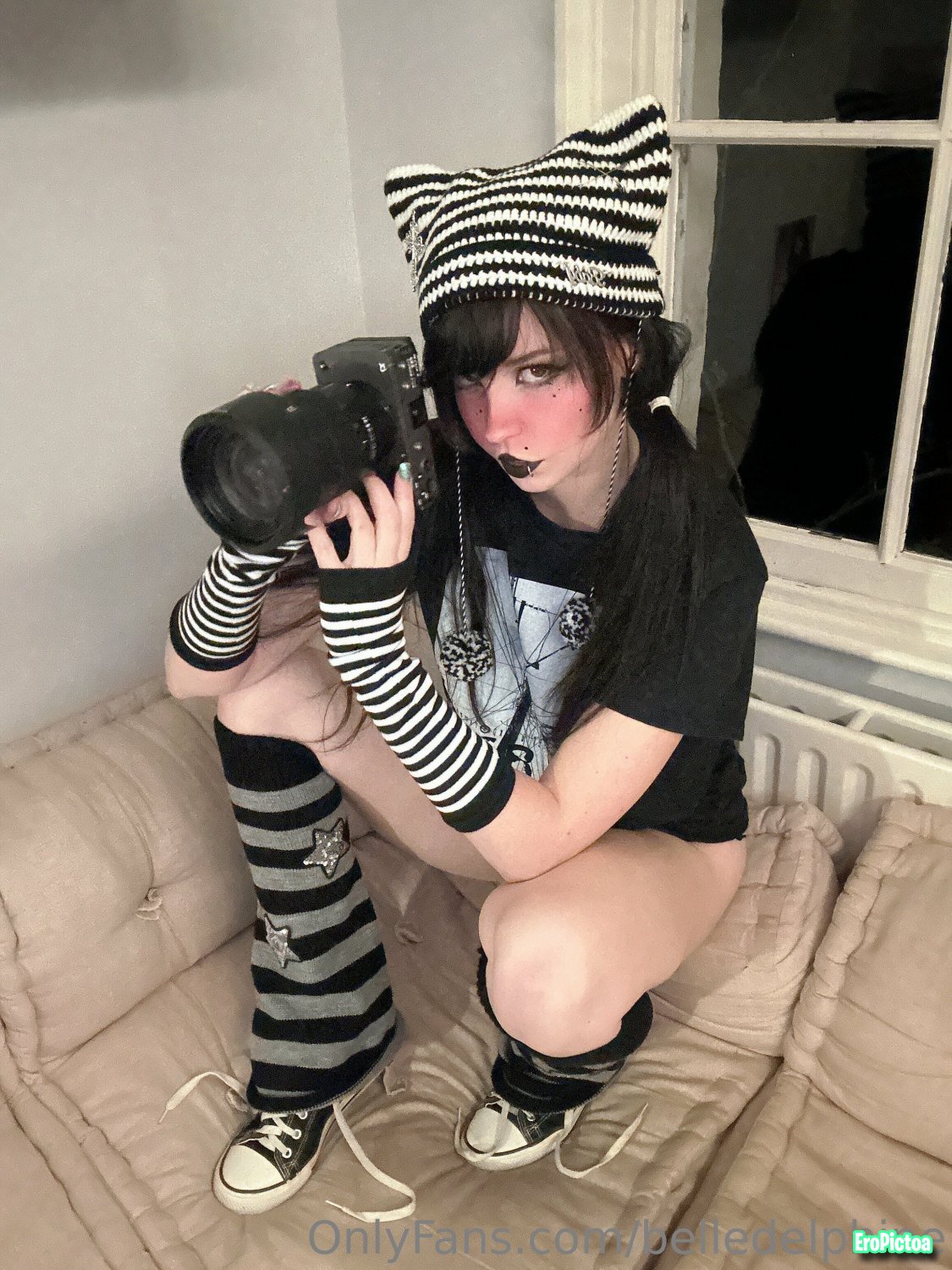 Exposed Thot photo featuring small boobs - Part 4