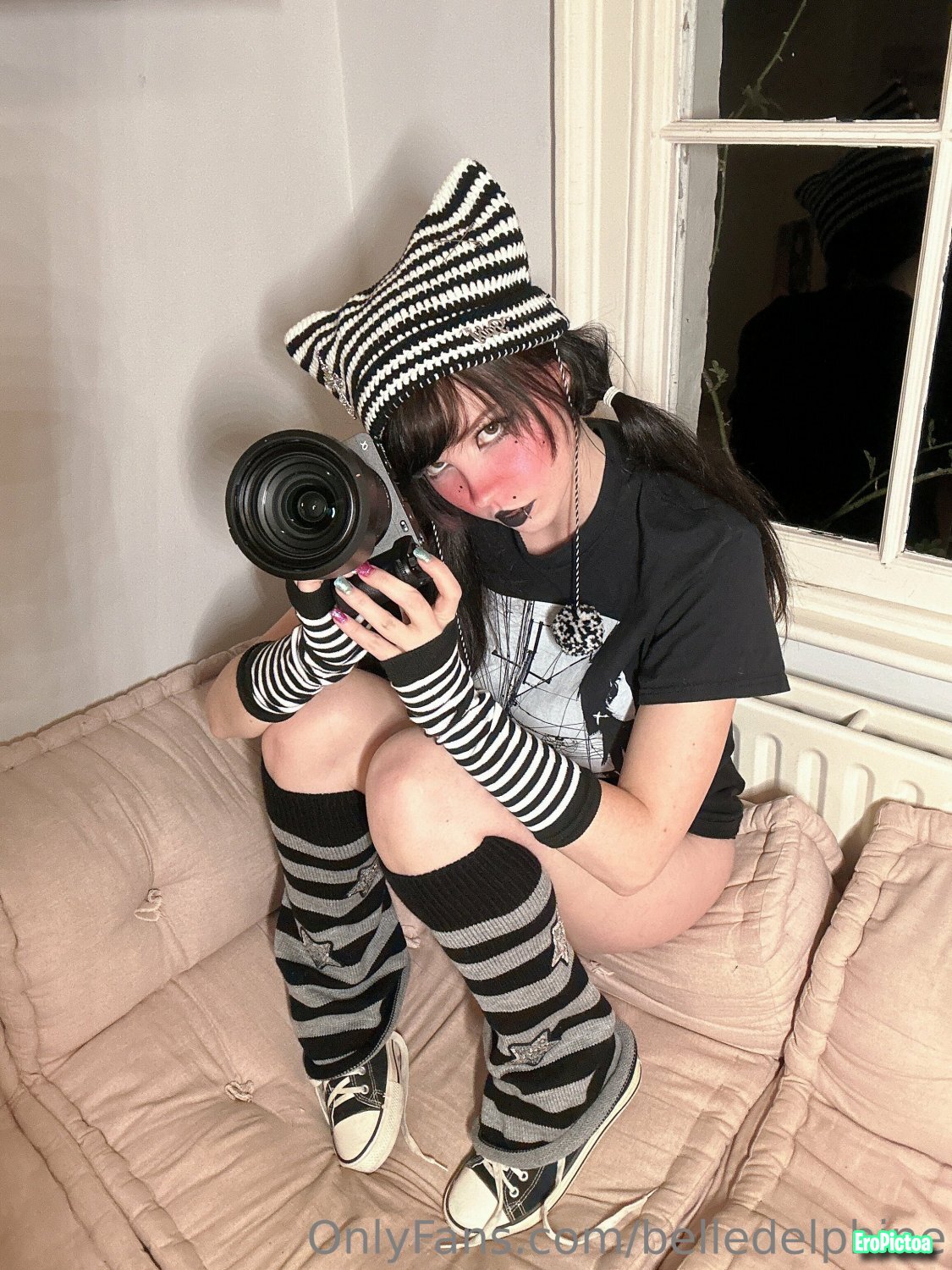 Exposed Thot photo featuring Belle delphine - Part 9