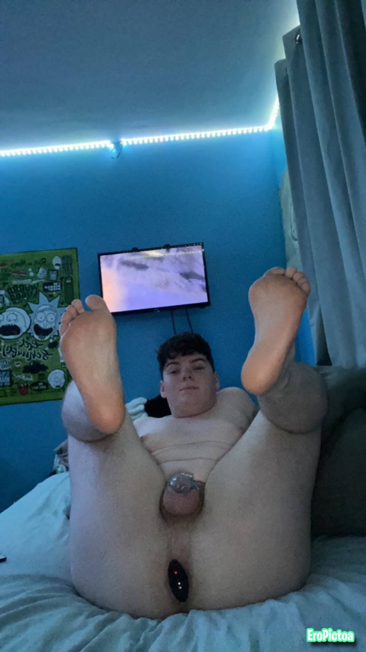 Irish Chub Lad photo featuring Toilet Brush - Part 48