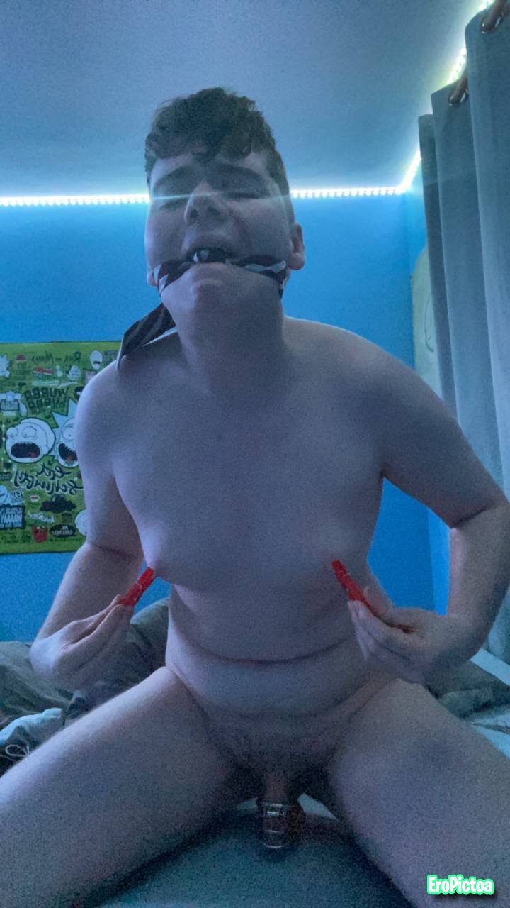 Irish Chub Lad photo featuring Small cock - Part 63
