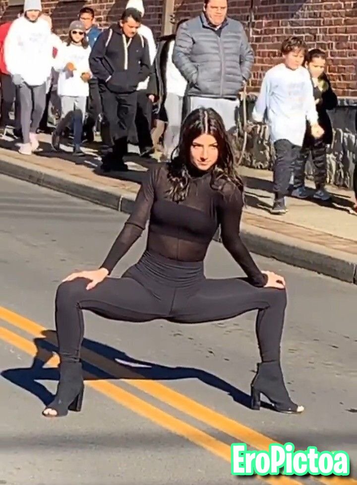 Mommy charli photo featuring tiktok - Part 2