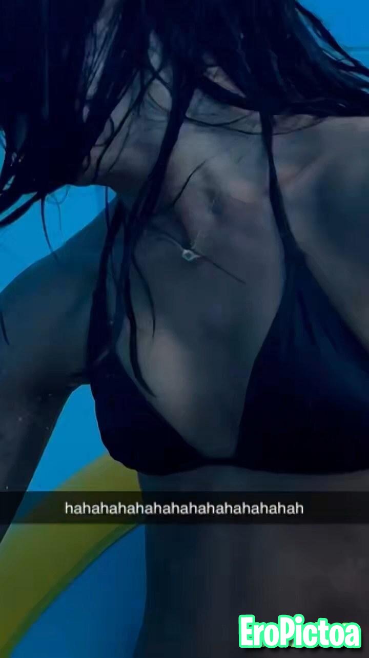 Charli D’Amelio photo featuring blondiewitharackk - Part 6