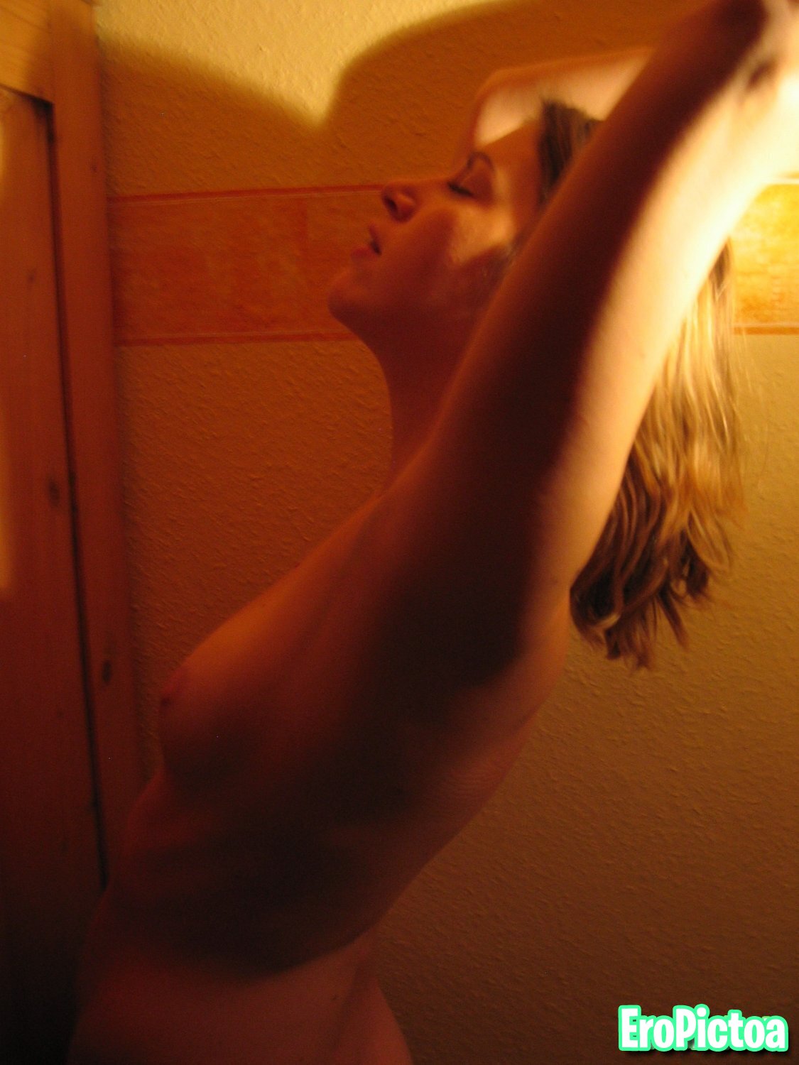 Annelie B M***** Boudoir photo - Part 70