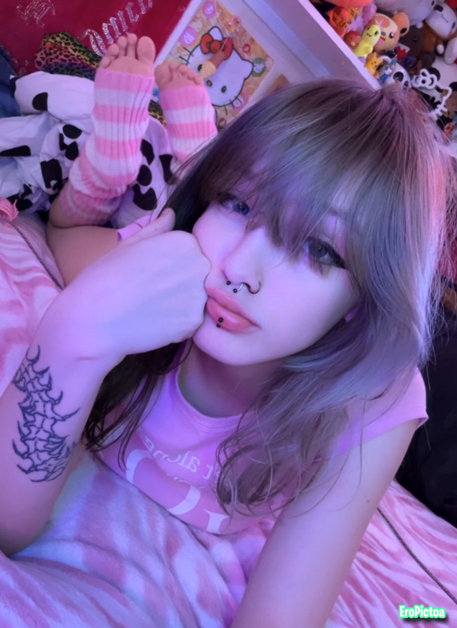 skinny alt gf, emo girl photo featuring Tattooedgf - Part 17