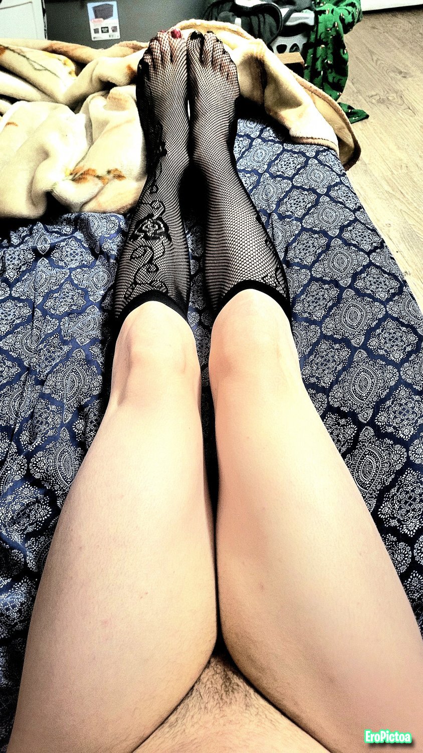 Feet 👣 photo featuring Nudes
