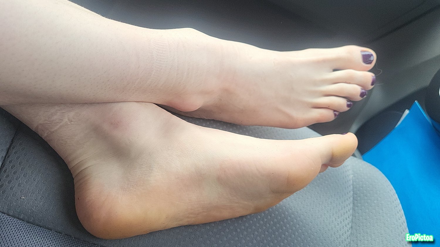 Feet 👣 photo featuring Trans