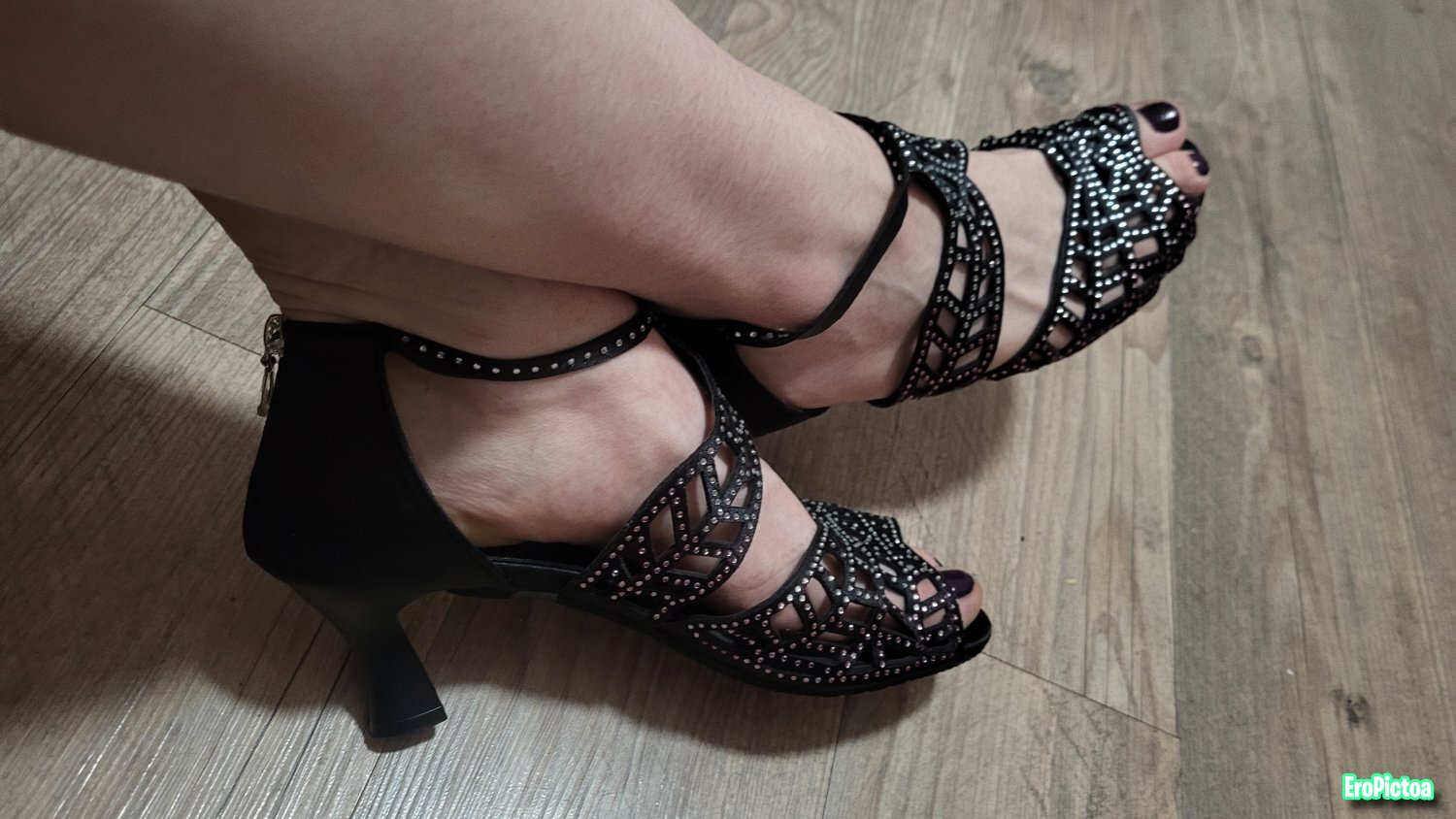 Feet 👣 photo featuring Dick