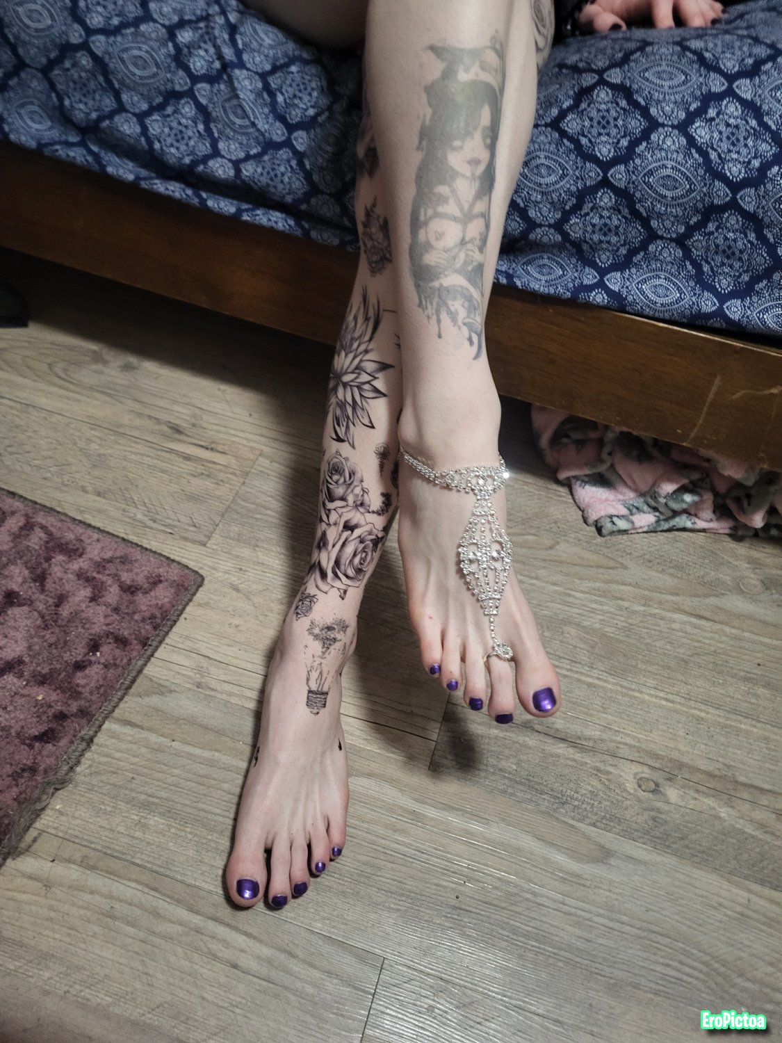 Feet 👣 photo featuring Girlcock