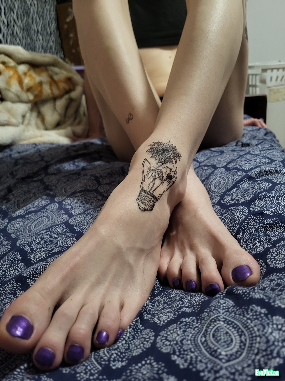 Feet 👣 photo featuring Ass