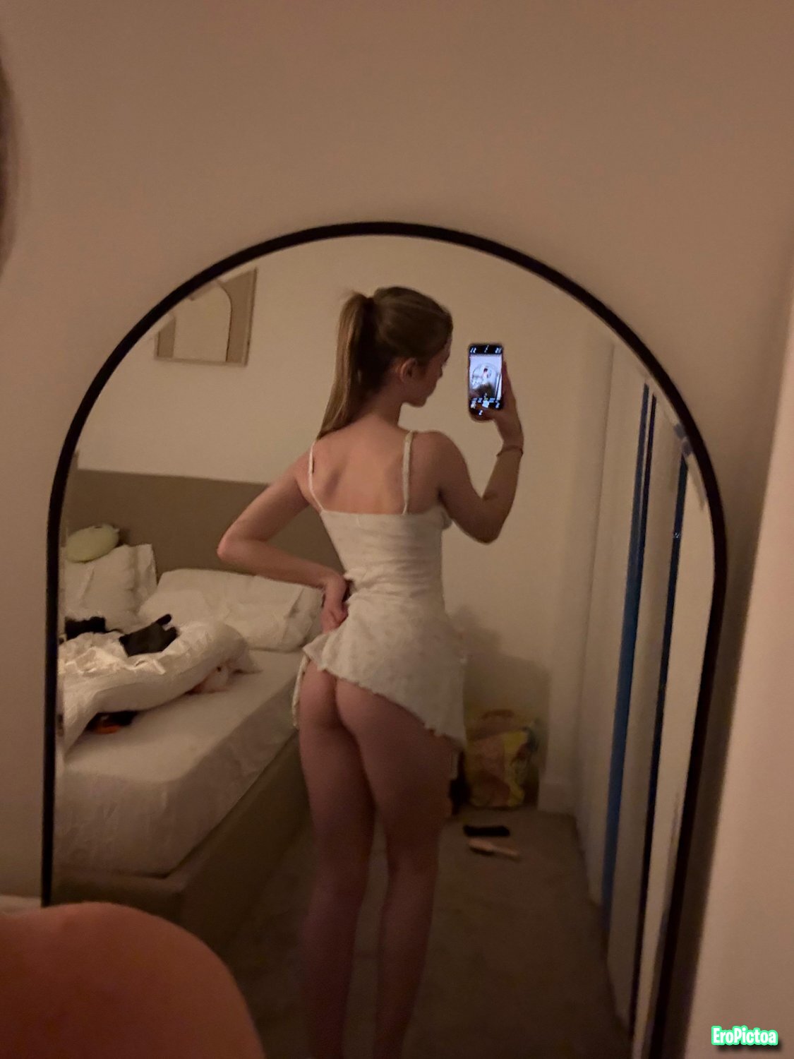 subscribe to see how hard i break photo featuring nudes - Part 2