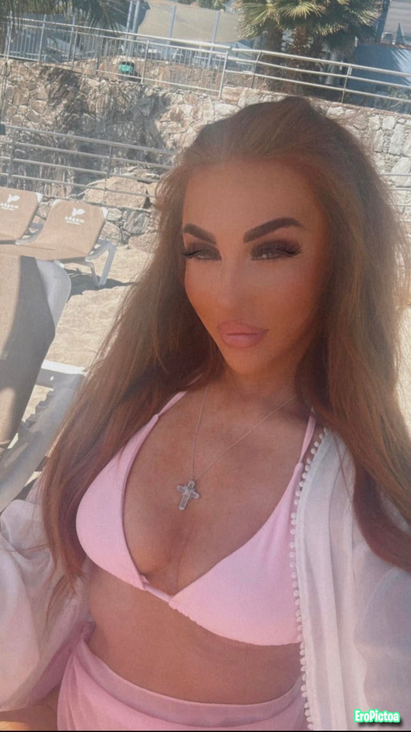 Scottish Danielle photo