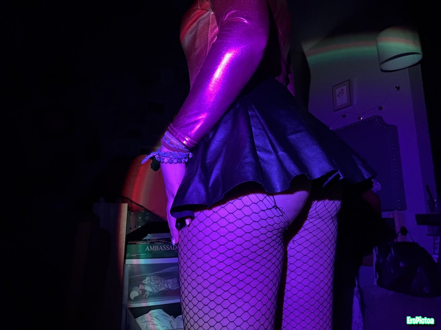 Monke Girl photo - Part 87