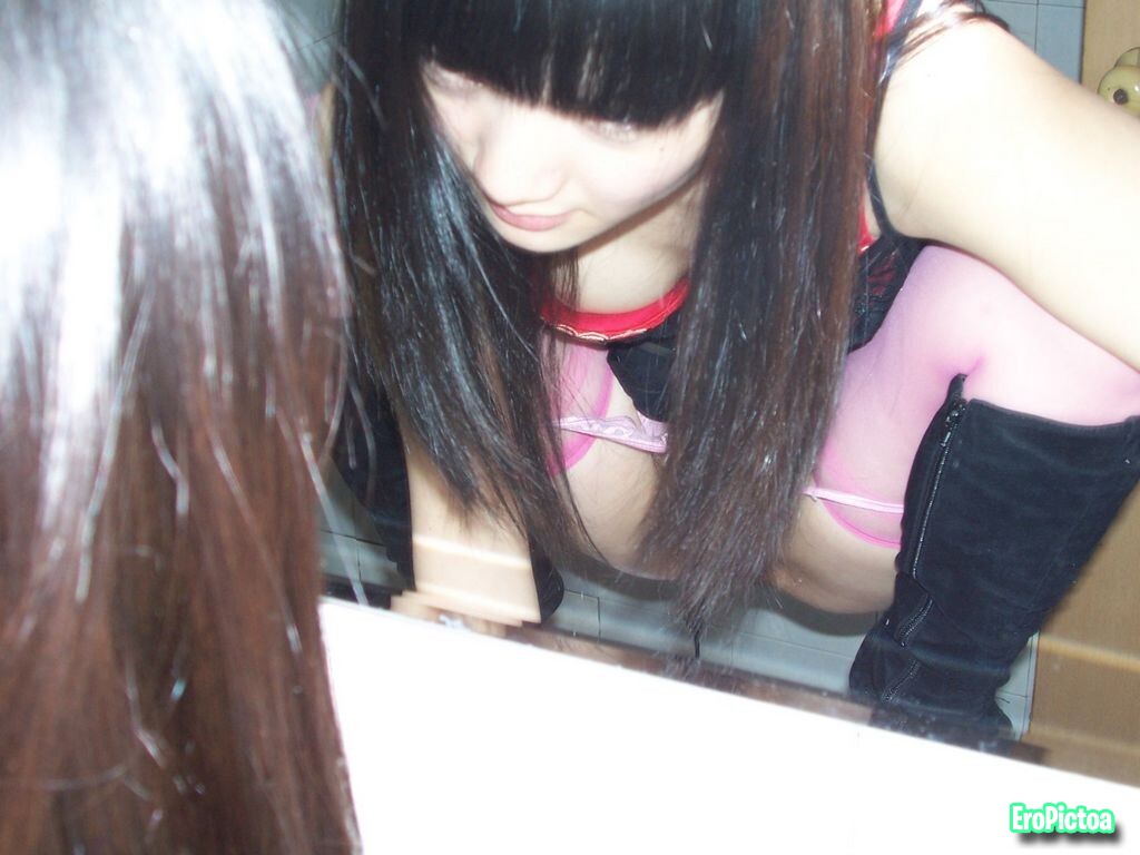 well stretched beijing migrant slut photo - Part 7