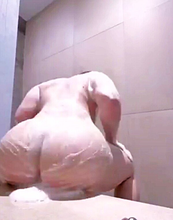 Thumbnail for Thick asian boy got some clappers