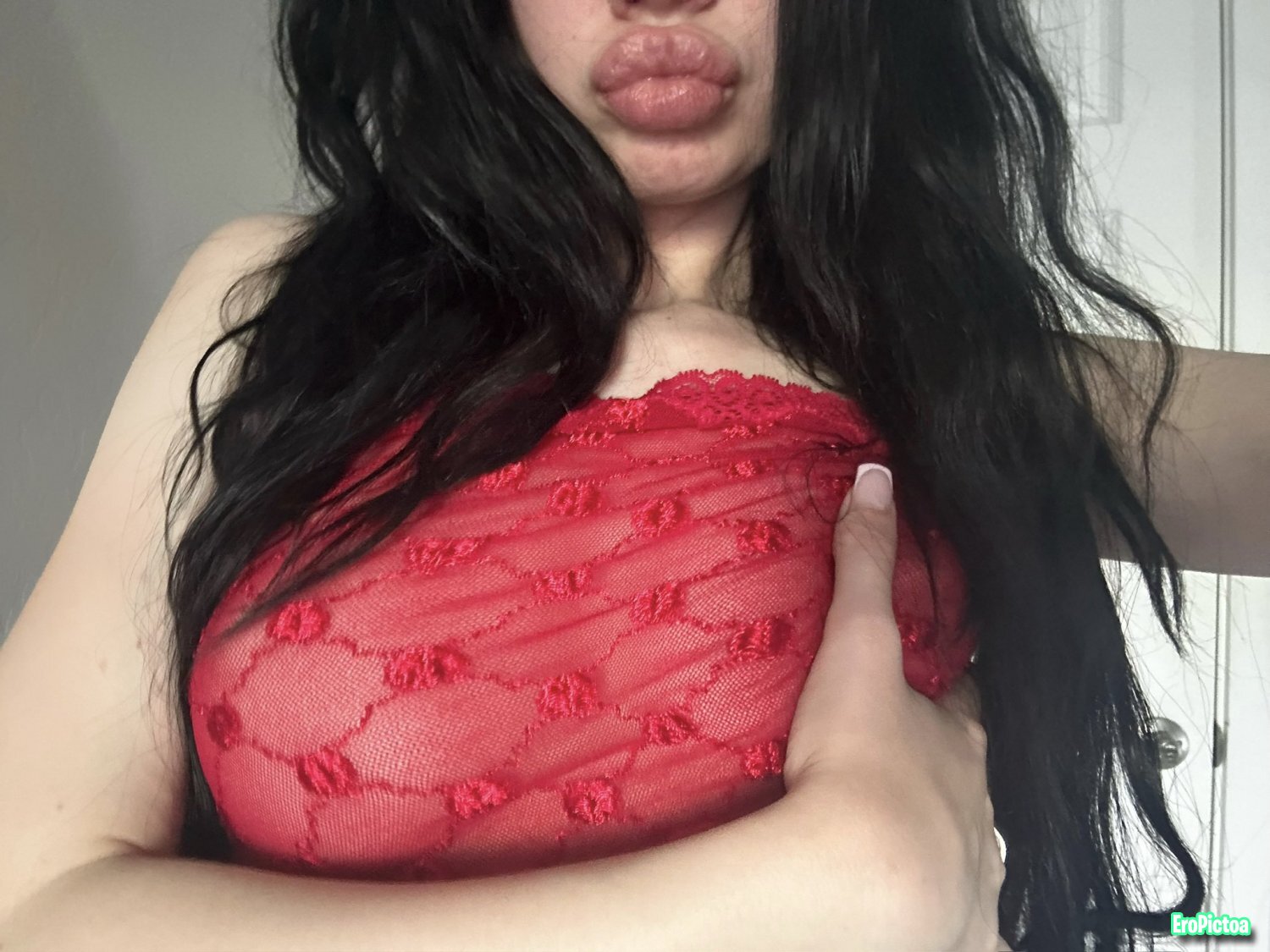 Pretty Ugly photo - Part 23