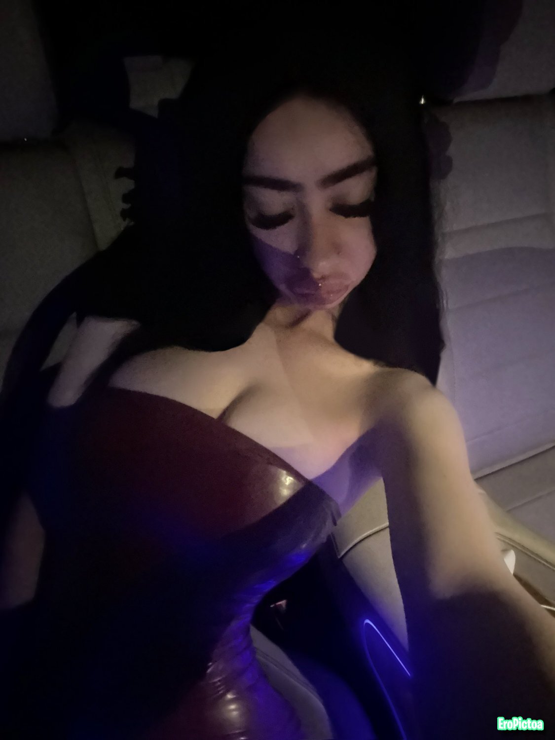Pretty Ugly photo - Part 77