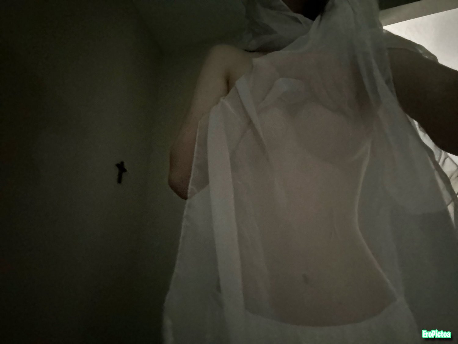 Pretty Ugly photo - Part 87