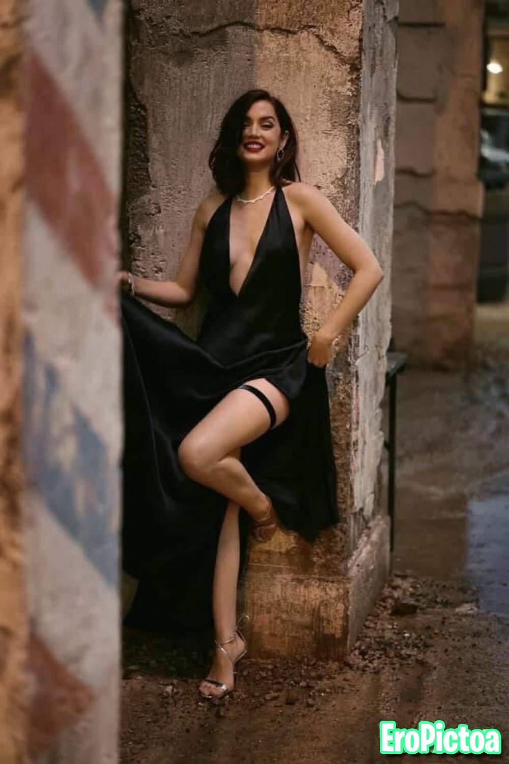 Ana De Armas photo featuring ballerina - Part 21
