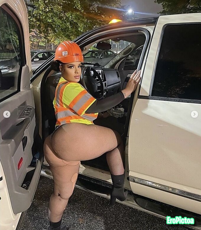 Sexy thick lightskin💦 photo featuring Slut - Part 24