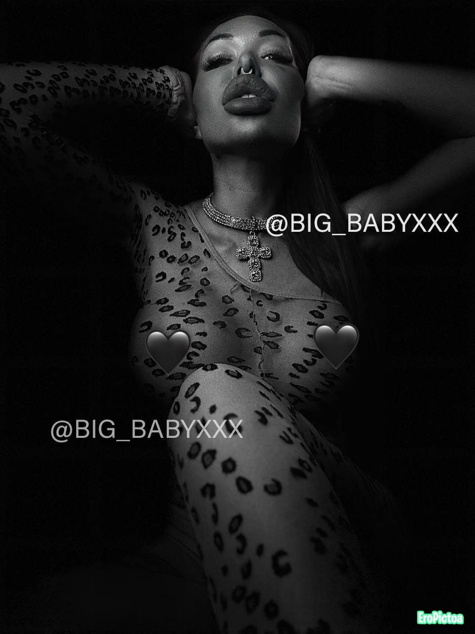 Huge DSL Bimbo Slut 2 photo featuring fake lips - Part 20