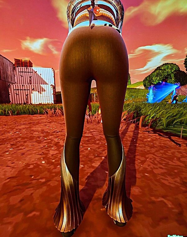 Thumbnail for Lady of cranes showing off her sexy body doing emotes in Fortnite