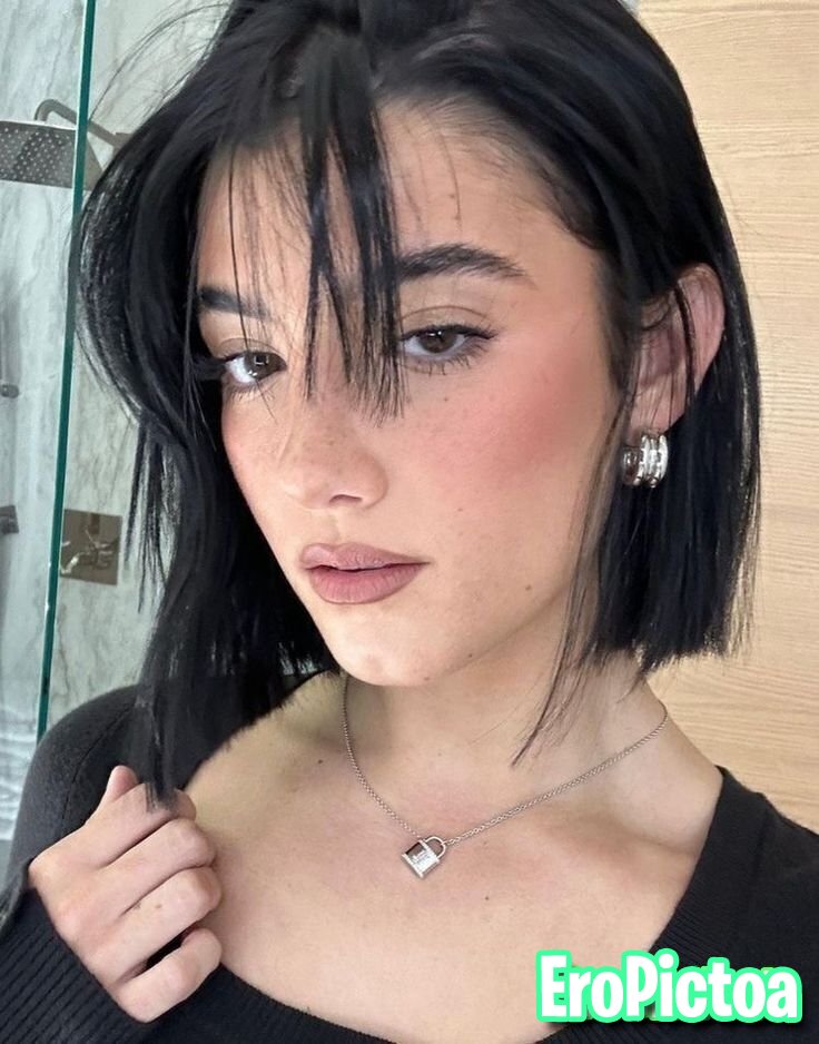 Charli photo featuring Tits