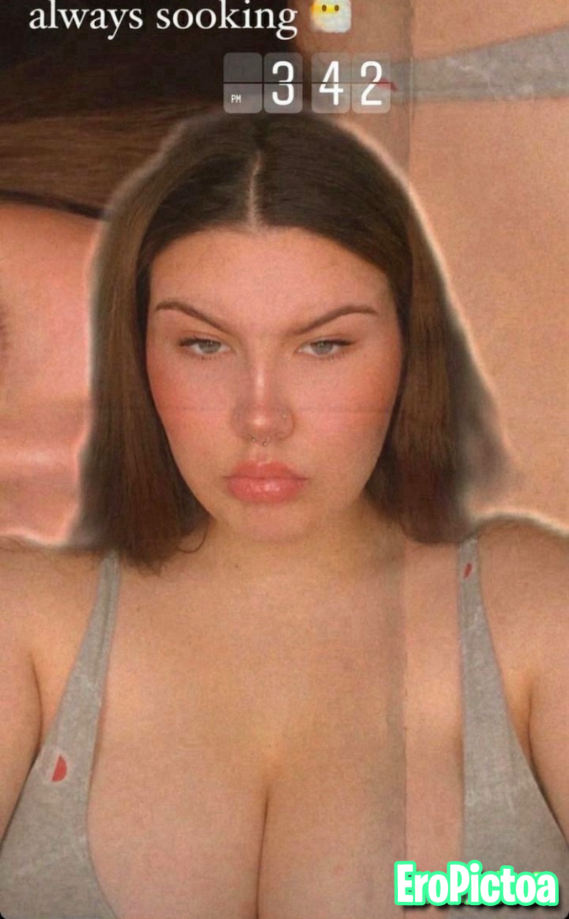 Charli photo - Part 2