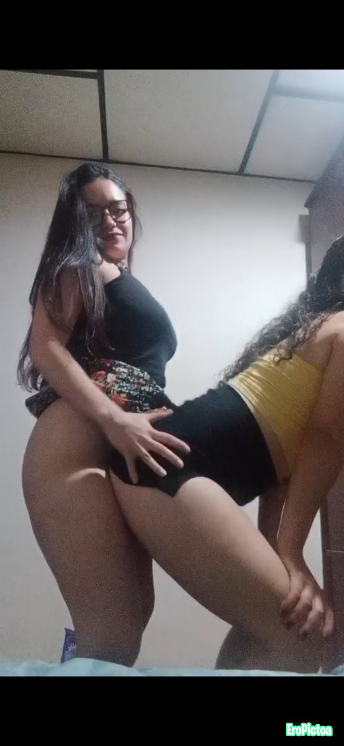 Couple lesbians photo - Part 6