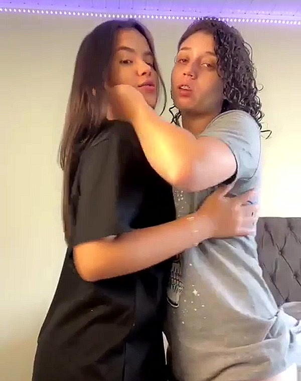 Thumbnail for Lesbian teens kissing sexually