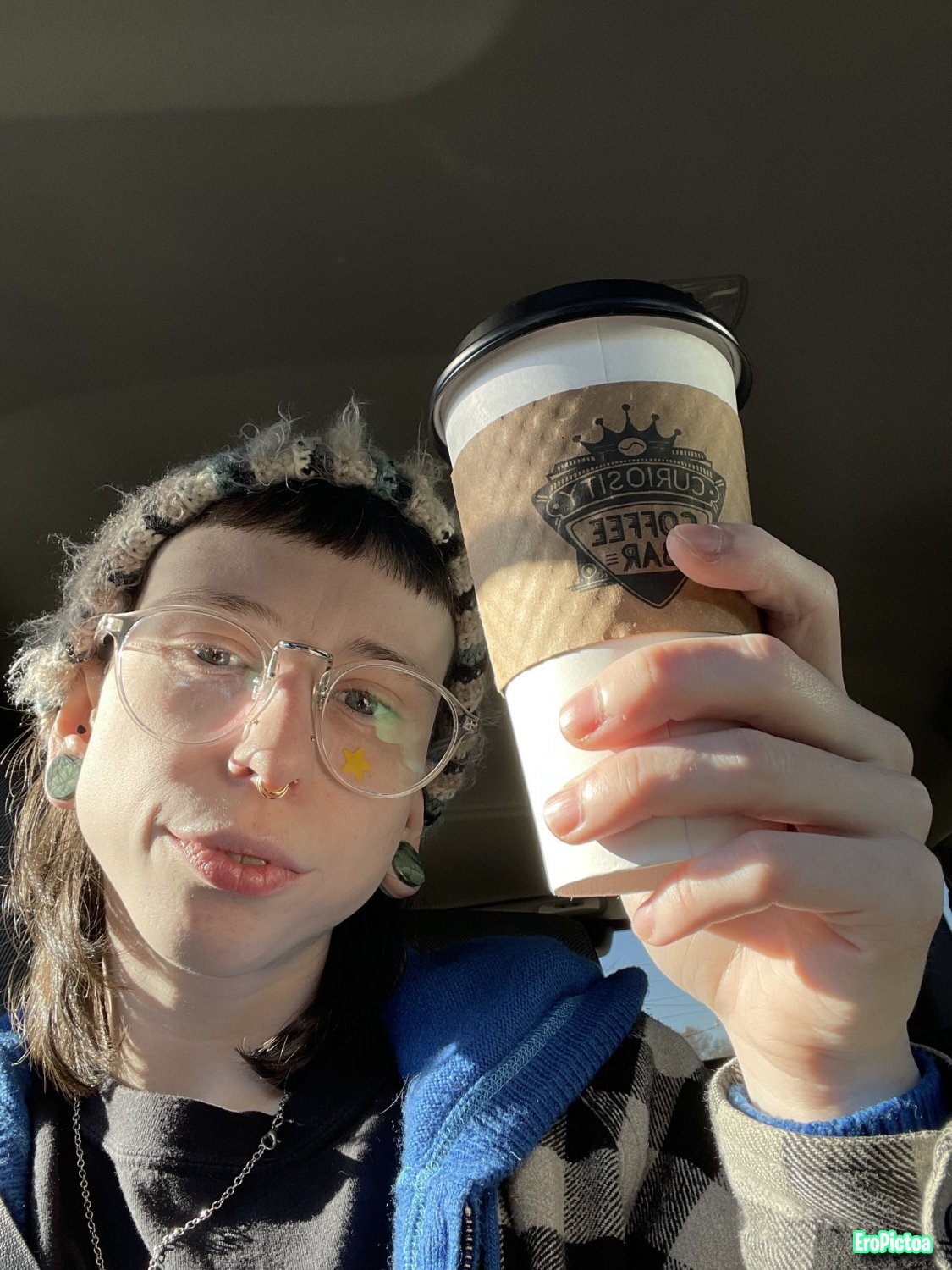 Lesbian collection photo featuring Dyke