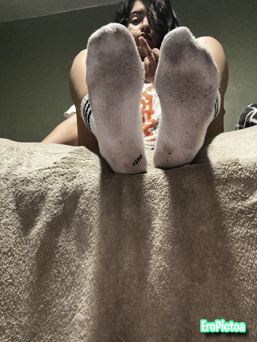 Lesbian Asian Dom photo featuring feet - Part 11