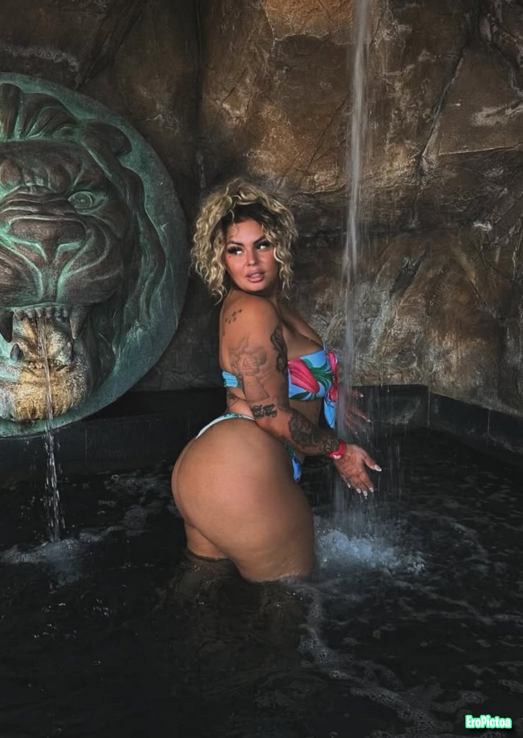Texas Lesbian Latina photo
