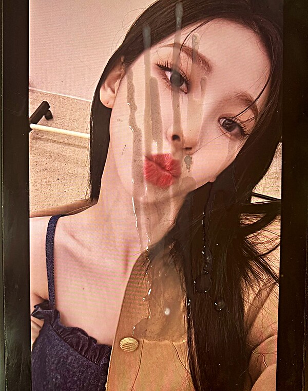 Thumbnail for Aespa Karina - Cum Tribute + Piss Tribute 1