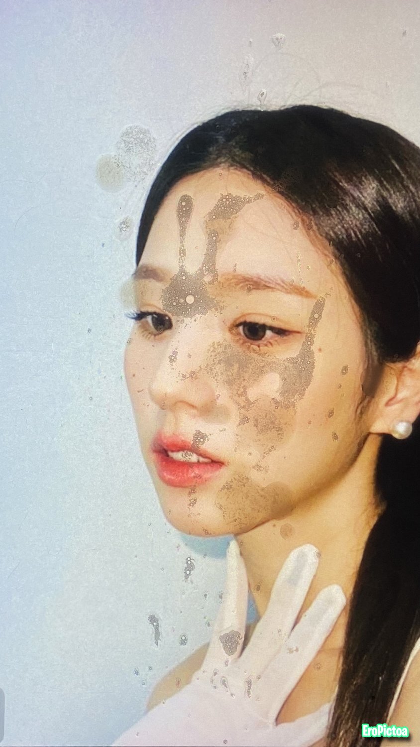 ARTMS Heejin Cum Tribute and Pissing #2 photo - Part 33