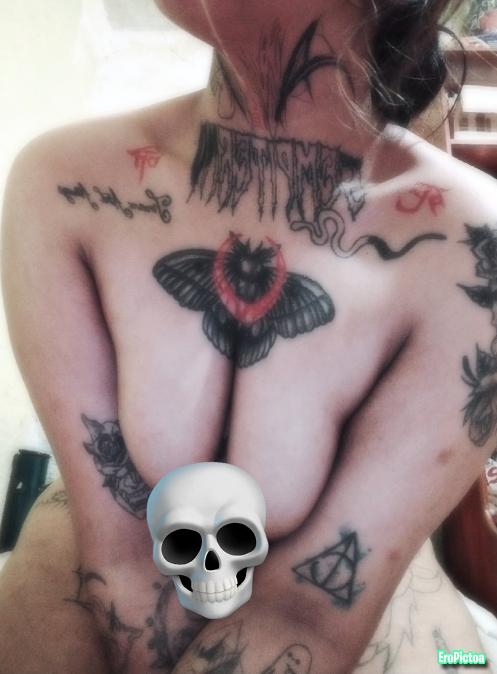 La puta Gotica de Suffocation photo featuring single - Part 17