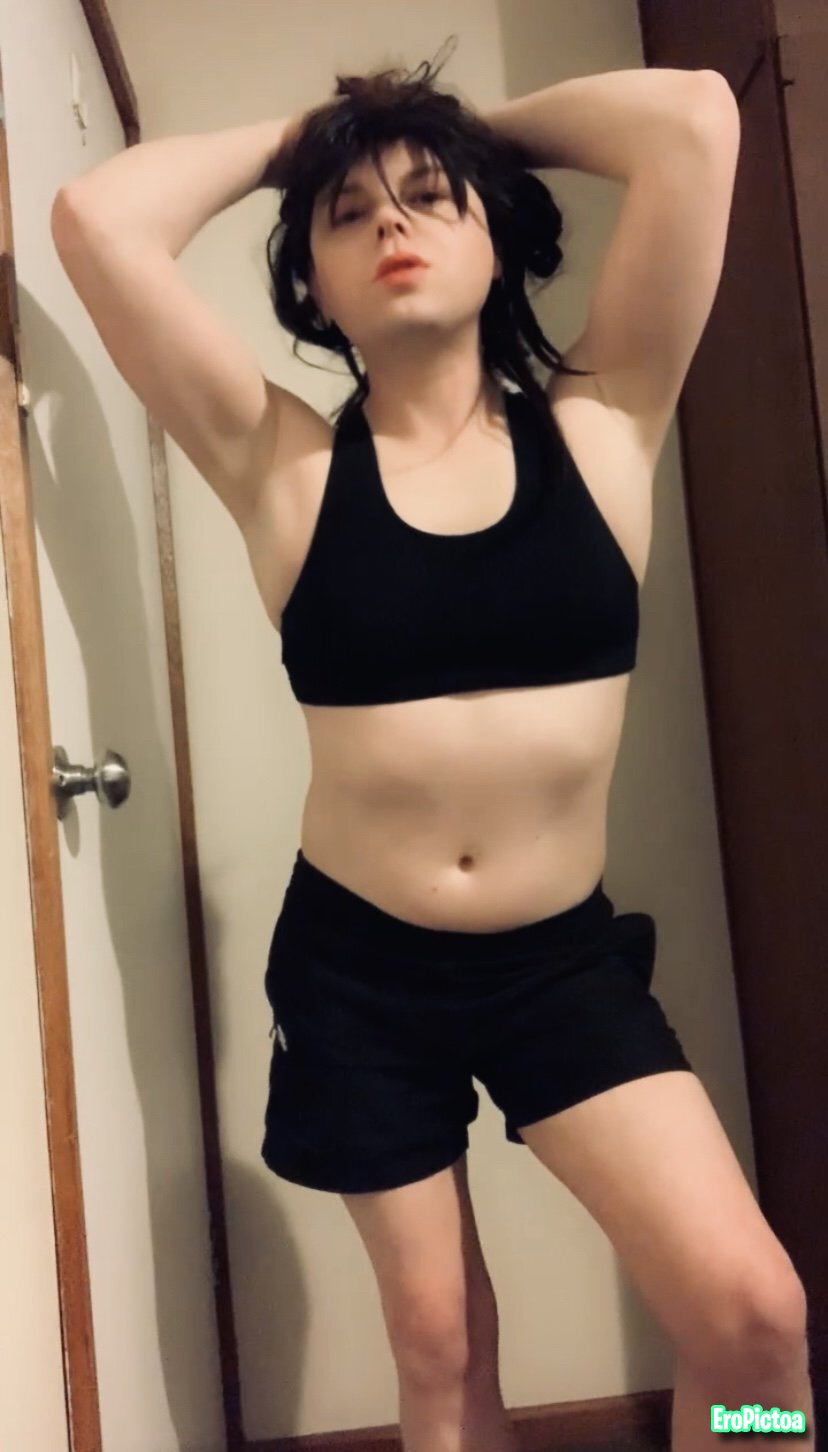 Pissy pants sissy 🌊🖕😈 photo featuring pee pants - Part 3